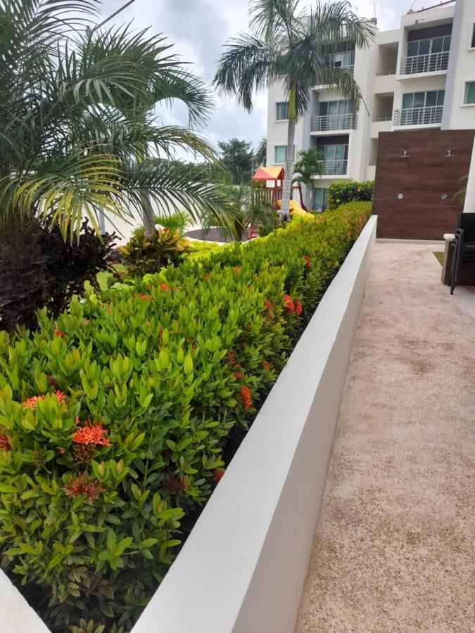 Gorgeous Apartment HOEStel Long Island! Cancún Exterior foto