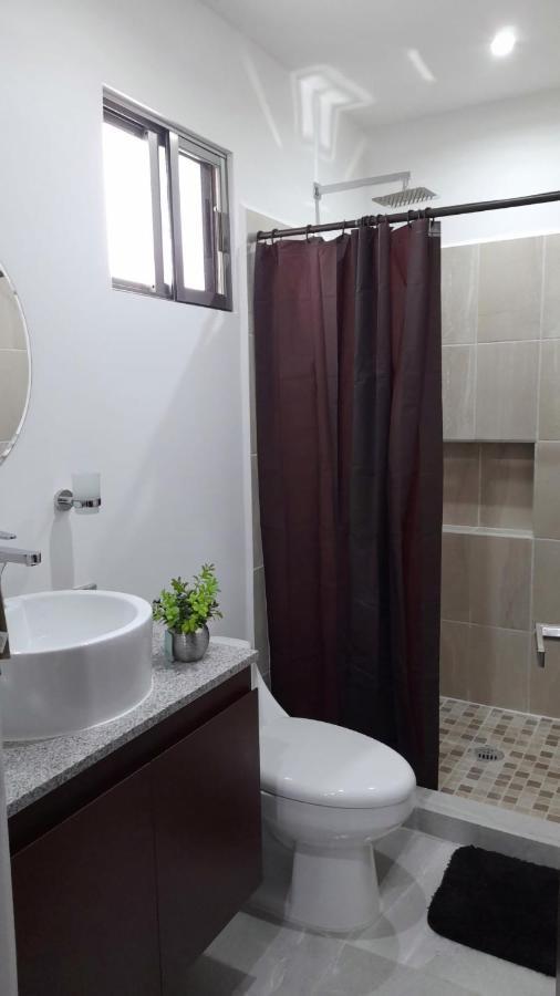 Gorgeous Apartment HOEStel Long Island! Cancún Exterior foto